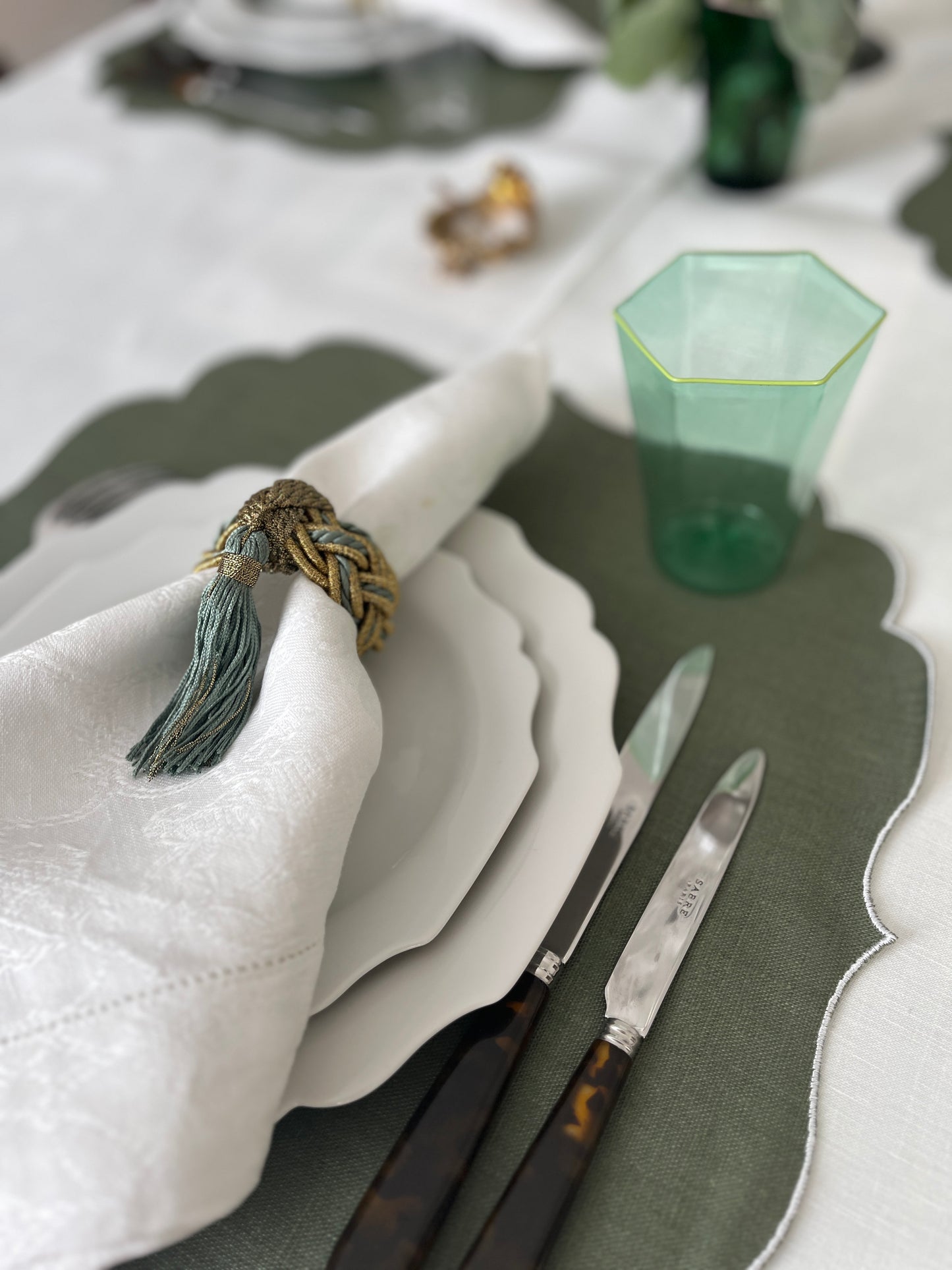 Leinen-Tischset beschichtet (Set aus 6 Stück) - Form Belvedere - Farbe Olive